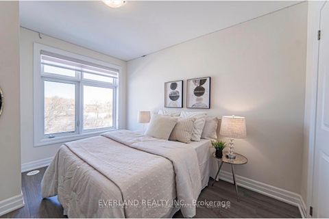 Photo 13 at 3 William Russell Lane, Westbrook, Richmond Hill