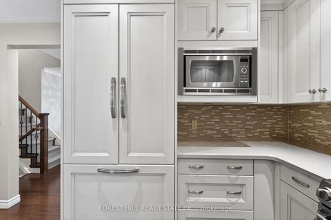 Photo 15 at 91 Montressor Drive, Windfields, Toronto