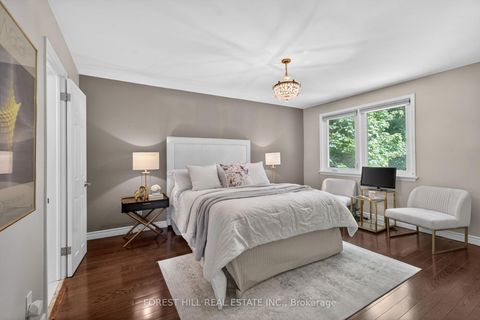 Photo 17 at 91 Montressor Drive, Windfields, Toronto