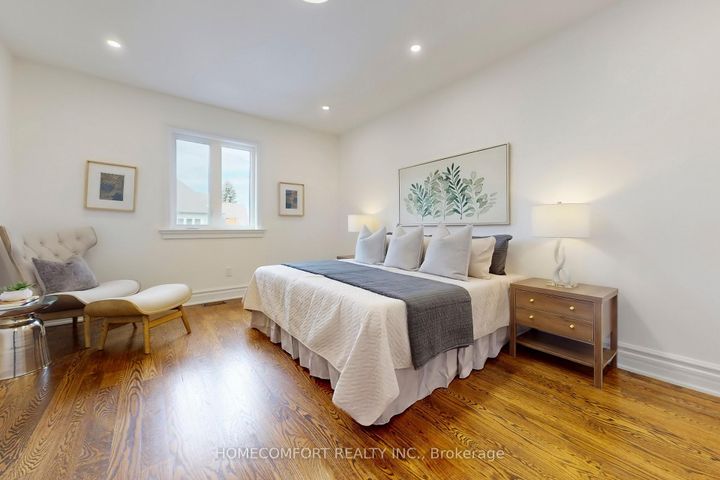 Photo 28 at 11 Abercorn Road, Bullock, Markham