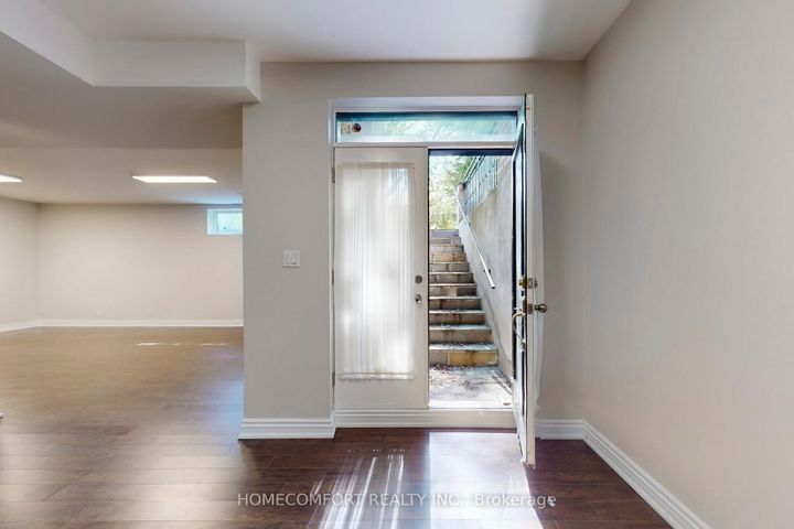 Photo 41 at 11 Abercorn Road, Bullock, Markham