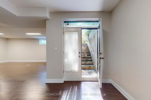 Photo 41 at 11 Abercorn Road, Bullock, Markham