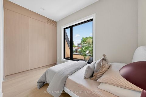Photo 14 at 110 Banff Road, Mount Pleasant East, Toronto