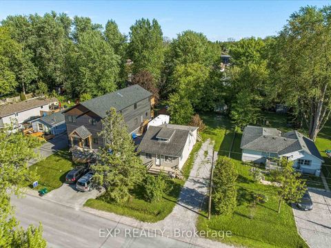 Photo 1 at 217 Bayview Avenue, Keswick South, Georgina