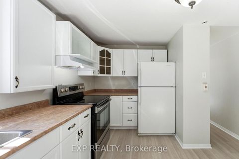Photo 12 at 217 Bayview Avenue, Keswick South, Georgina