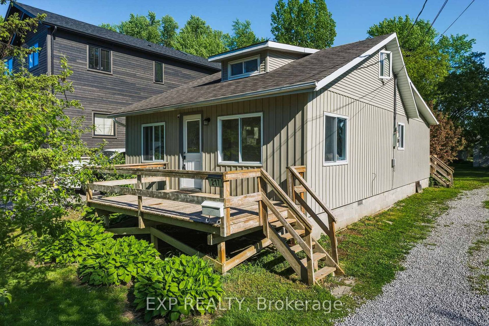 217 Bayview Avenue, Keswick South, Georgina photo 5