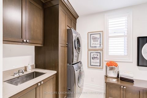 Photo 16 at 15 Finesse Court, Oak Ridges Lake Wilcox, Richmond Hill