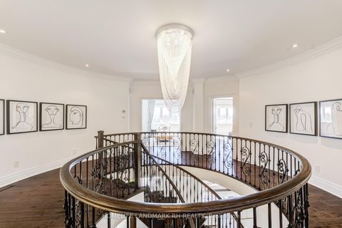 Photo 18 at 15 Finesse Court, Oak Ridges Lake Wilcox, Richmond Hill