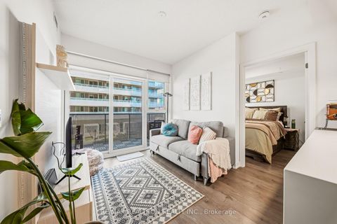Photo 5 at 416 - 20 Richardson Street, Waterfront Communities C8, Toronto