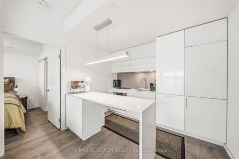 Photo 11 at 416 - 20 Richardson Street, Waterfront Communities C8, Toronto