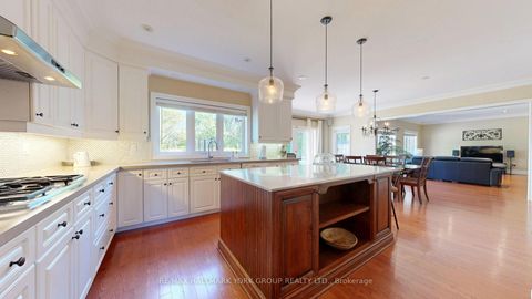 Photo 9 at 400 Coventry Hill Trail, Summerhill Estates, Newmarket