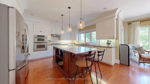 Photo 13 at 400 Coventry Hill Trail, Summerhill Estates, Newmarket