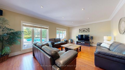 Photo 15 at 400 Coventry Hill Trail, Summerhill Estates, Newmarket