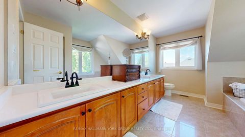 Photo 24 at 400 Coventry Hill Trail, Summerhill Estates, Newmarket