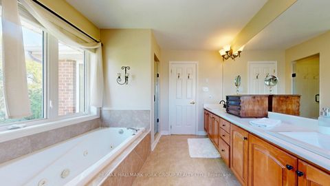 Photo 25 at 400 Coventry Hill Trail, Summerhill Estates, Newmarket