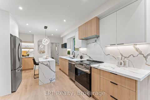 Photo 7 at 204 Franklin Avenue, Junction, Toronto