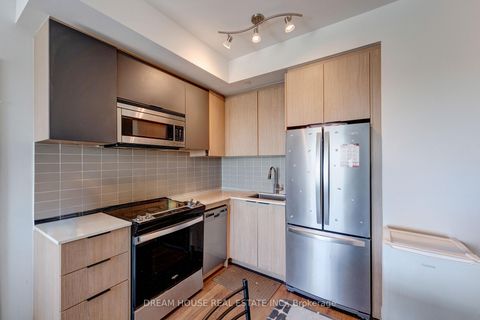 Photo 11 at 1011 - 1350 Ellesmere Road, Bendale, Toronto