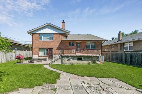 Photo 20 at 51 playfair Avenue, Glen Park, Toronto