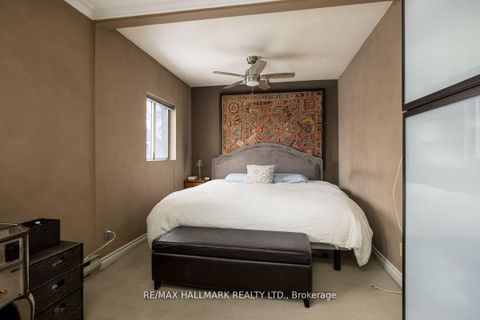 Photo 7 at 22 Airley Crescent, East York, Toronto