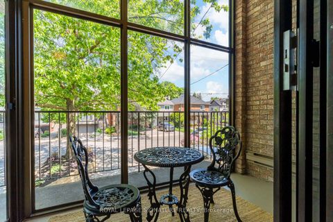 Photo 5 at 209 Ranleigh Avenue, Lawrence Park North, Toronto