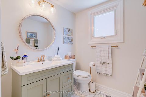 Photo 13 at 209 Ranleigh Avenue, Lawrence Park North, Toronto