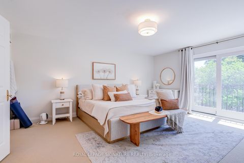 Photo 14 at 209 Ranleigh Avenue, Lawrence Park North, Toronto