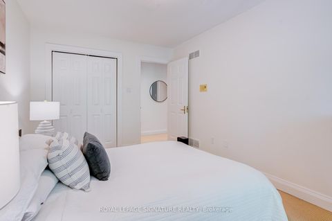 Photo 25 at 209 Ranleigh Avenue, Lawrence Park North, Toronto