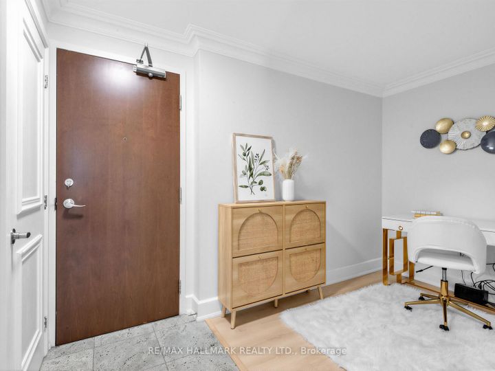 Photo 3 at 215 - 650 Sheppard Avenue E, Bayview Village, Toronto