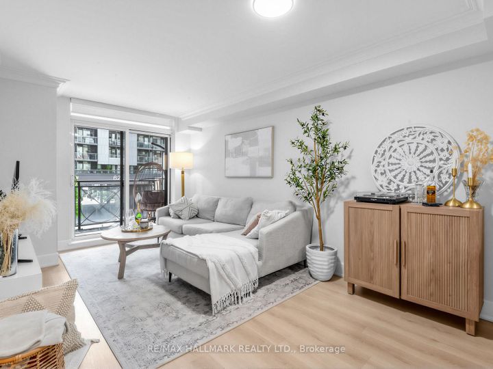 Photo 9 at 215 - 650 Sheppard Avenue E, Bayview Village, Toronto
