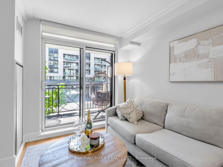 Photo 14 at 215 - 650 Sheppard Avenue E, Bayview Village, Toronto