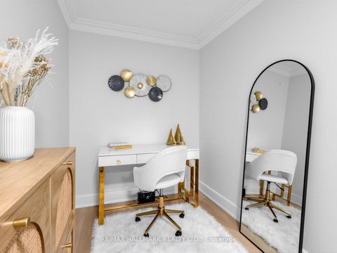 Photo 4 at 215 - 650 Sheppard Avenue E, Bayview Village, Toronto