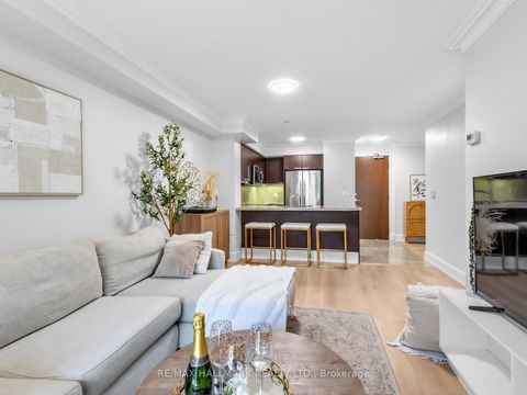 Photo 15 at 215 - 650 Sheppard Avenue E, Bayview Village, Toronto