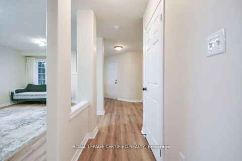 Photo 8 at 34 Balmoral Place, Shore, Barrie