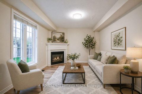 Photo 15 at 34 Balmoral Place, Shore, Barrie