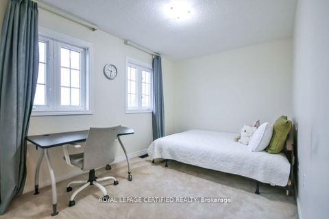 Photo 19 at 34 Balmoral Place, Shore, Barrie