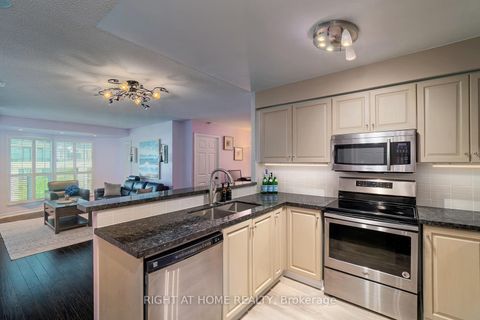 Photo 13 at 210 - 7 Lorraine Drive, Willowdale West, Toronto