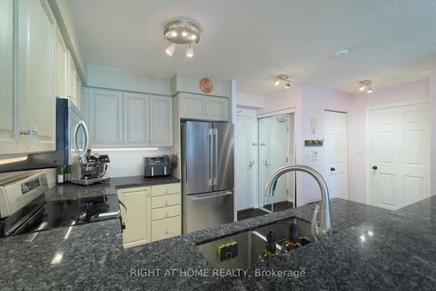Photo 14 at 210 - 7 Lorraine Drive, Willowdale West, Toronto