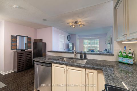 Photo 15 at 210 - 7 Lorraine Drive, Willowdale West, Toronto