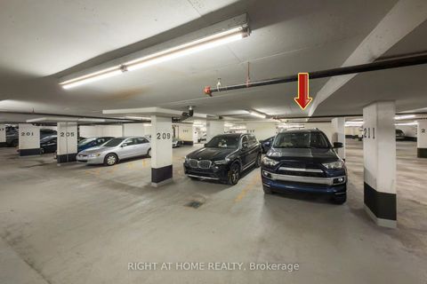 Photo 28 at 210 - 7 Lorraine Drive, Willowdale West, Toronto