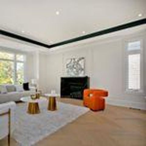 Photo 2 at 47 Tournament Drive, Windfields, Toronto