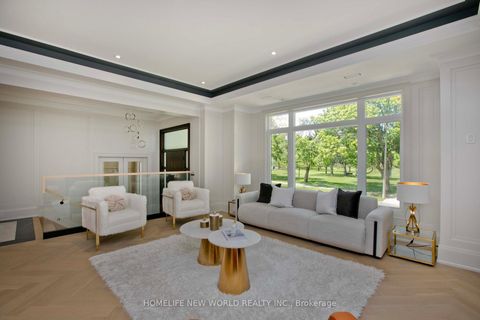 Photo 3 at 47 Tournament Drive, Windfields, Toronto