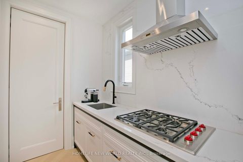 Photo 16 at 47 Tournament Drive, Windfields, Toronto