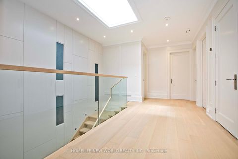 Photo 17 at 47 Tournament Drive, Windfields, Toronto