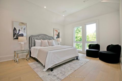 Photo 24 at 47 Tournament Drive, Windfields, Toronto