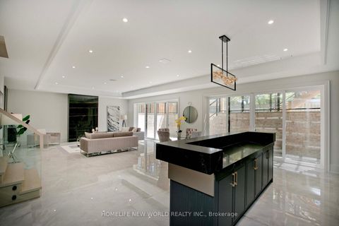 Photo 34 at 47 Tournament Drive, Windfields, Toronto