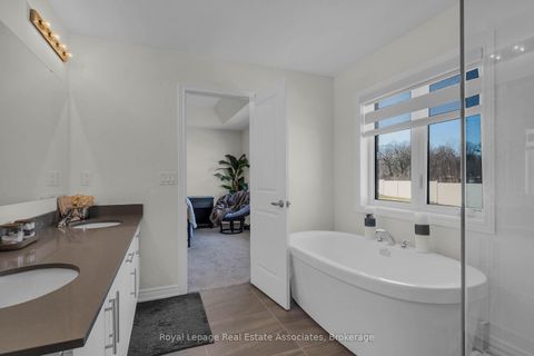 Photo 27 at 1386 Davis Loop, Lefroy, Innisfil