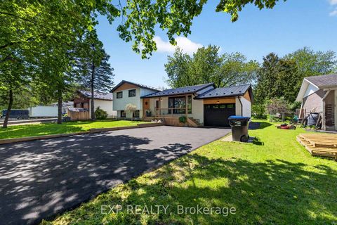 Photo 4 at 92 Mary Street, Creemore, Clearview