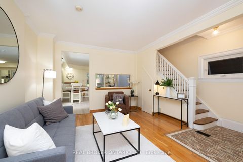 Photo 8 at 264 Erskine Avenue, Mount Pleasant East, Toronto
