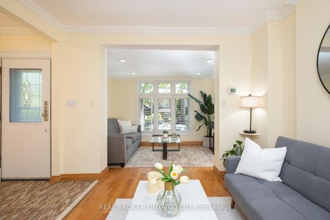 Photo 13 at 264 Erskine Avenue, Mount Pleasant East, Toronto