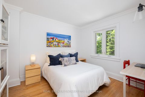 Photo 25 at 264 Erskine Avenue, Mount Pleasant East, Toronto